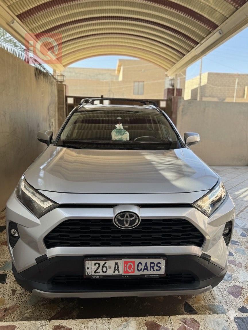 تويوتا راف 4